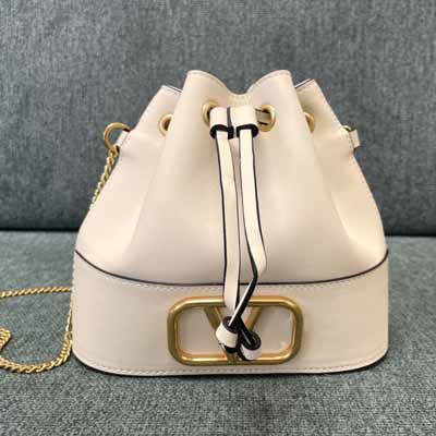 Valentino 迷你羊皮水桶包