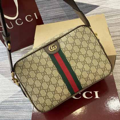 GUCCI 新款 PVC 男包 834468