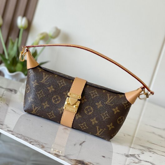 LV Pochette Mia 手袋