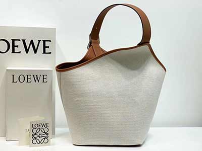 LOEWE罗意威专卖店新作 balloon bag气球包061860