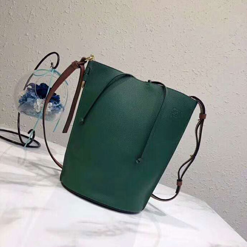 罗意威专卖店新款Gate Bucket Bag水桶包10188