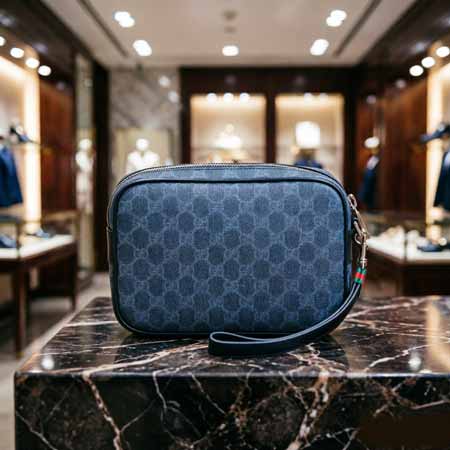 Gucci 黑老花手拿包792096