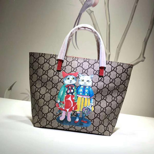 <a href=/tag/pinpai/gucci.html target=_blank class=infotextkey>GUCCI专卖店</a>品质原单皮质时尚手提袋