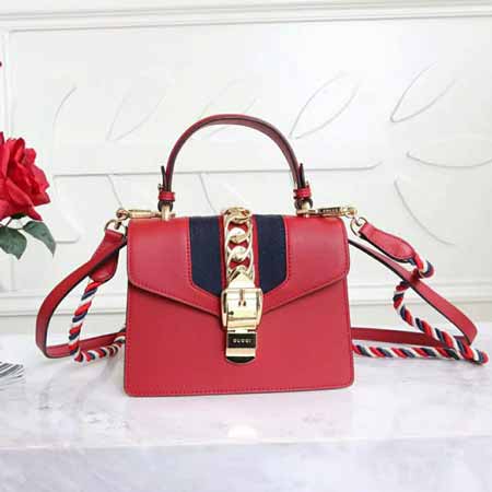 gucci Sylvie 系列迷你手袋470270