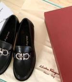 Ferragamo菲拉格慕Gancini金属装饰双面扣穆勒