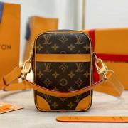 LV Danube手袋M14013老花，80年代复古风，珍珠