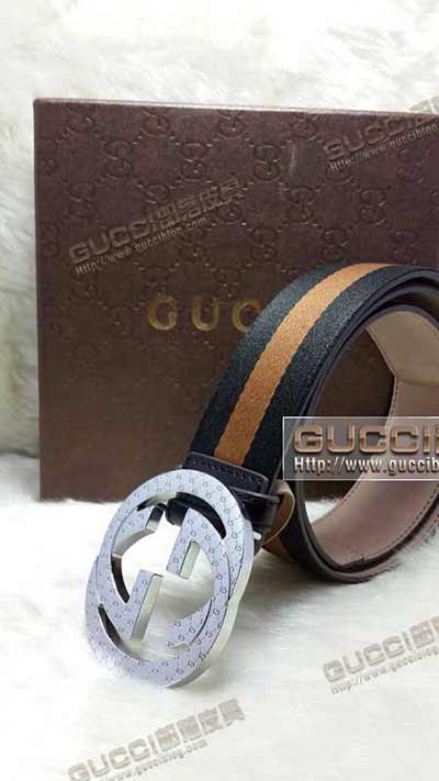 <a href=/gucci-belt/ target=_blank class=infotextkey>古驰皮带</a>男士商务休闲平滑扣头层牛皮腰带双G铜扣真皮带G419