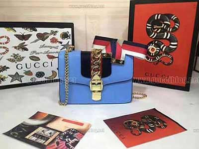 gucci431666法国 在看似从散落各处的碎片信