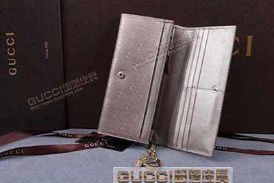gucci 154185 灰光胶 古奇pvc钱包
