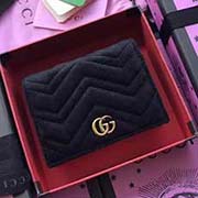 GUCCI古奇 不管是用料 做工 logo 钢印 编码 走线 每一个细节都将古奇的精彩内涵表现得淋漓尽致 质量保证 售后无担忧 原厂材料!实物拍摄 质量如图可见 型号:466492尺寸:11*9*3