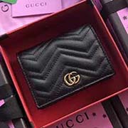 GUCCI古奇 不管是用料 做工 logo 钢印 编码 走线 每一个细节都将古奇的精彩内涵表现得淋漓尽致 质量保证 售后无担忧 原厂材料!实物拍摄 质量如图可见 型号:466492尺寸:11*9*3
