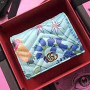 GUCCI古奇 不管是用料 做工 logo 钢印 编码 走线 每一个细节都将古奇的精彩内涵表现得淋漓尽致 质量保证 售后无担忧 原厂材料!实物拍摄 质量如图可见 型号:466492尺寸:11*9*3
