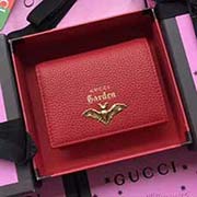 GUCCI古奇 不管是用料 做工 logo 钢印 编码 走线 每一个细节都将古奇的精彩内涵表现得淋漓尽致 质量保证 售后无担忧 原厂材料!实物拍摄 质量如图可见 型号:516938尺寸:11*9*3