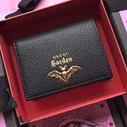 GUCCI古奇 不管是用料 做工 logo 钢印 编码 走线 每一个细节都将古奇的精彩内涵表现得淋漓尽致 质量保证 售后无担忧 原厂材料!实物拍摄 质量如图可见 型号:516938尺寸:11*9*3