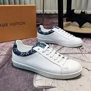 louis vuitton 路易威登高等代买 男士2018HK专柜同步发售高版本 原版定制 码数:38-44 全进口羊皮里 意大利进口牛皮面 鞋底:原厂特供原版底 獨家活动成型超级舒适 跟单货 高品质