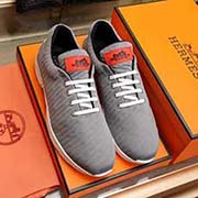 Hermes 爱马仕 男鞋高等 官网1:1新款高帮系列:鞋面采用意大利高头层牛皮配原版专用弹力布面料 欧洲高等羊皮垫脚制作 让行走更加便捷舒适!獨家新款 惊世之作 与官方的质量相比美的1:1复刻