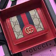 GUCCI古奇 不管是用料 做工 logo 钢印 编码 走线 每一个细节都将古奇的精彩内涵表现得淋漓尽致 质量保证 售后无担忧 原厂材料！实物拍摄 质量如图可见 型号：523155尺寸：11*8.5*
