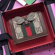 GUCCI古奇 不管是用料 做工 logo 钢印 编码 走线 每一个细节都将古奇的精彩内涵表现得淋漓尽致 质量保证 售后无担忧 原厂材料！实物拍摄 质量如图可见 型号：476072尺寸：11*8*3