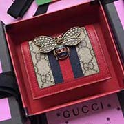 GUCCI古奇 不管是用料 做工 logo 钢印 编码 走线 每一个细节都将古奇的精彩内涵表现得淋漓尽致 质量保证 售后无担忧 原厂材料!实物拍摄 质量如图可见 型号:476072尺寸:11*8*3