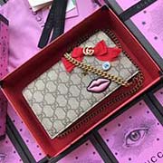 GUCCI古奇 不管是用料 做工 logo 钢印 编码 走线 每一个细节都将古奇的精彩内涵表现得淋漓尽致 质量保证 售后无担忧 原厂材料!实物拍摄 质量如图可见 型号:431395尺寸:20*12.5