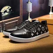全羊里Louis Vuitton 路易·威登 官网款 高等质量 优质头层牛皮精细手工精良复刻 全羊皮内里羊皮垫脚 高等大气 贵族风格 精良造型打造专柜品质 原版橡胶耐磨大底 品质 高等不失品味 时尚