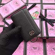 GUCCI古奇 不管是用料 做工 logo 钢印 编码 走线 每一个细节都将古奇的精彩内涵表现得淋漓尽致 质量保证 售后无担忧 原厂材料!实物拍摄 质量如图可见 型号:473924尺寸:7*11
