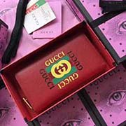 GUCCI古奇 不管是用料 做工 logo 钢印 编码 走线 每一个细节都将古奇的精彩内涵表现得淋漓尽致 质量保证 售后无担忧 原厂材料!实物拍摄 质量如图可见 型号:496317尺寸:19*10.5