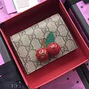 GUCCI古奇 不管是用料 做工 logo 钢印 编码 走线 每一个细节都将古奇的精彩内涵表现得淋漓尽致 质量保证 售后无担忧 原厂材料！实物拍摄 质量如图可见 型号：476050尺寸：11*8*3