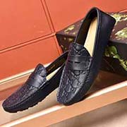 羊里Gucci 新款创意独特休闲豆豆鞋2018官网新款男士专柜系列 高等 品质 真材实料 南非进口头层牛皮 原厂御用耐磨胶塑大底 原版开模 高等做工高等大气厂尊贵! size：38-464-12