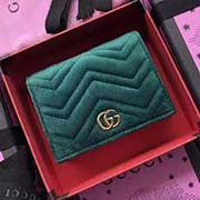 GUCCI古奇 不管是用料 做工 logo 钢印 编码 走线 每一个细节都将古奇的精彩内涵表现得淋漓尽致 质量保证 售后无担忧 原厂材料!实物拍摄 质量如图可见 型号:466492尺寸:11*9*3