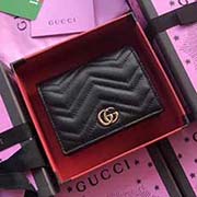 GUCCI古奇 不管是用料 做工 logo 钢印 编码 走线 每一个细节都将古奇的精彩内涵表现得淋漓尽致 质量保证 售后无担忧 原厂材料!实物拍摄 质量如图可见 型号:466492尺寸:11*9*3