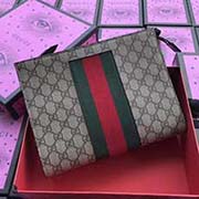 GUCCI古奇 不管是用料 做工 logo 钢印 编码 走线 每一个细节都将古奇的精彩内涵表现得淋漓尽致 质量保证 售后无担忧 原厂材料!实物拍摄 质量如图可见 型号:475316尺寸:25.5*19