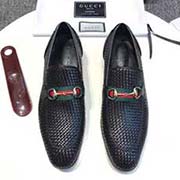 GUCCI古奇男士皮鞋官网原版1:1开模 品质 鞋面采用进口意大利小牛印花皮面皮 透气牛里 做工精细 高等大气。有时尚典范造型。橡胶耐磨防滑大底。码数：38-44