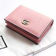 GUCCI古奇 不管是用料 做工 logo 钢印 编码 走线 每一个细节都将古奇的精彩内涵表现得淋漓尽致 质量保证 售后无担忧 原厂材料!实物拍摄 质量如图可见 型号:456126尺寸:11*9*3