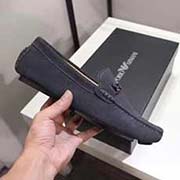  Armani阿玛尼 2018时尚经典男鞋 高品质 休闲豆豆男鞋 大师级设计创造时尚 成功男士品味助力 防滑出行 休闲 旅游 佳选择！ 材质：意大利进口磨砂皮 内里：舒适透气猪里 大底：原版复刻大底