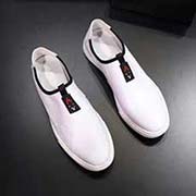 2018獨家新款GUCCi法国限量版高等版本新懒人休闲鞋 品质 潮流休闲时尚 超柔软生胶大底 欧洲进口头层牛皮 内里头层猪皮透气防臭 论材料做工完胜市场所有版本 高高等版本品质出货 实物拍摄 凸显