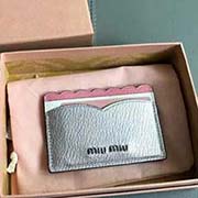 MIUMIU 新品 5MC208 专柜新波浪拼色系列卡包 小巧精致 双面卡位 设计实用又时尚采用高等进口牛皮山羊纹 里外全皮