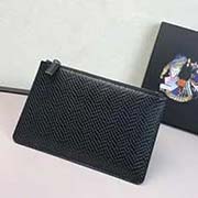 2NG003蛇皮纹小号 PRADA手拿包 官网同步 代工号224内码 意大利高等压蛇皮纹牛皮质感极好走线 长23高15cm 蛇皮纹黑色