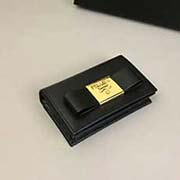  1MC122 方块唛五金 PRADA卡包 官网同步 代工号181C内码 意大利高等压纹牛皮质感极好 长11.3 高7宽2.5cm 压纹牛皮黑色