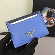 1MC208散字五金 PRADA卡包 官网同步 代工号107C内码 意大利高等鹿纹牛皮质感极好进口螺纹内里 鹿纹浅兰配深兰