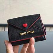 MIUMIU 5MH020专柜新LOVE爱心系列钱包 三折信