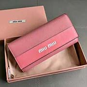 MIUMIU 5MH109 里外都是原版高等进口玛德拉斯山羊皮 正面白色丝印logo烫字 两折内里有小卡带