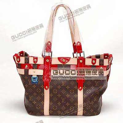 <a href=/lv-pinpai/ target=_blank class=infotextkey>lv包包</a>老花编织漆皮水桶包 LV老花M95611