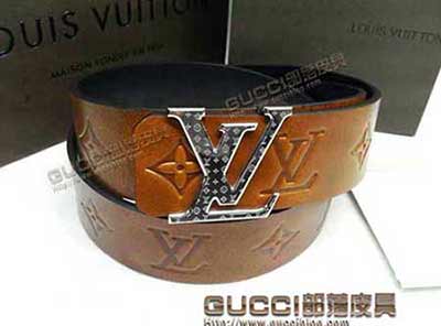 LV字母扣头专卖店男士真皮皮带 真品男韩版潮牛皮皮带腰带L43050