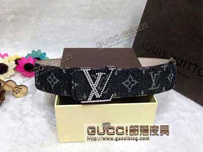 lv皮带男女士真皮字母平滑扣腰带头层牛皮压花百搭车缝线代买L454