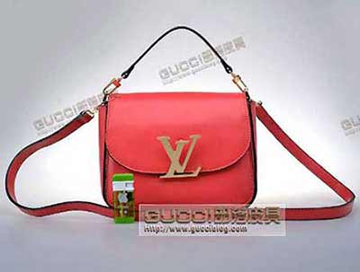 M94264玫红 LV商务潮女小包_LV经典热消包包