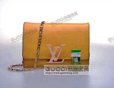 M94336黄 <a href=/lv-nanshibao/ target=_blank class=infotextkey><a href=/lv-nvshibao/ target=_blank class=infotextkey>LV单肩包</a></a>_LV潮流女士手拿包包包