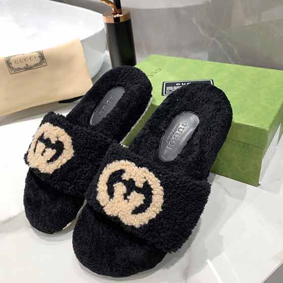 大品牌毛毛拖鞋，GUCCl新浅棕色美利奴羊羔毛家居拖鞋