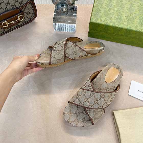 女士凉鞋品牌古奇Gucci新限量单层底拖鞋