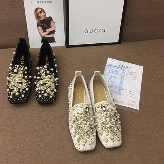 Gucci品牌折扣女鞋 新款柳钉彩钻蛇形单